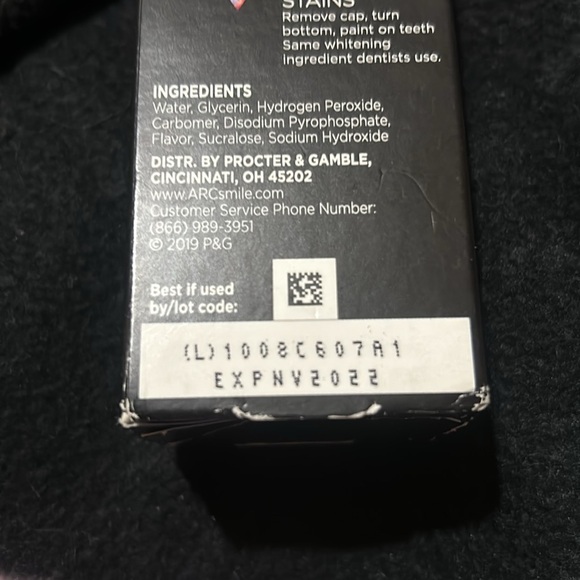 ARC Teeth Whitening Pen - Picture 8 of 8